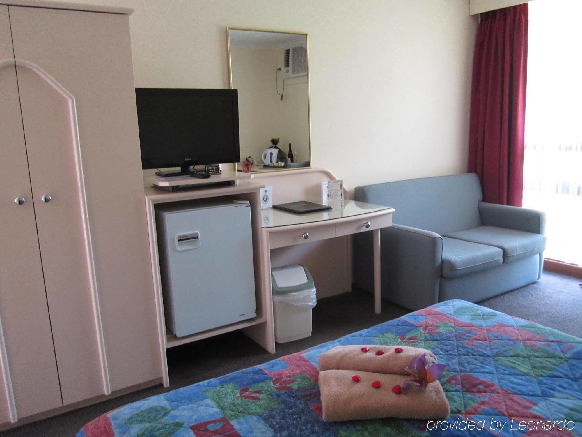 William Macintosh Motor Lodge Наракоорт Экстерьер фото