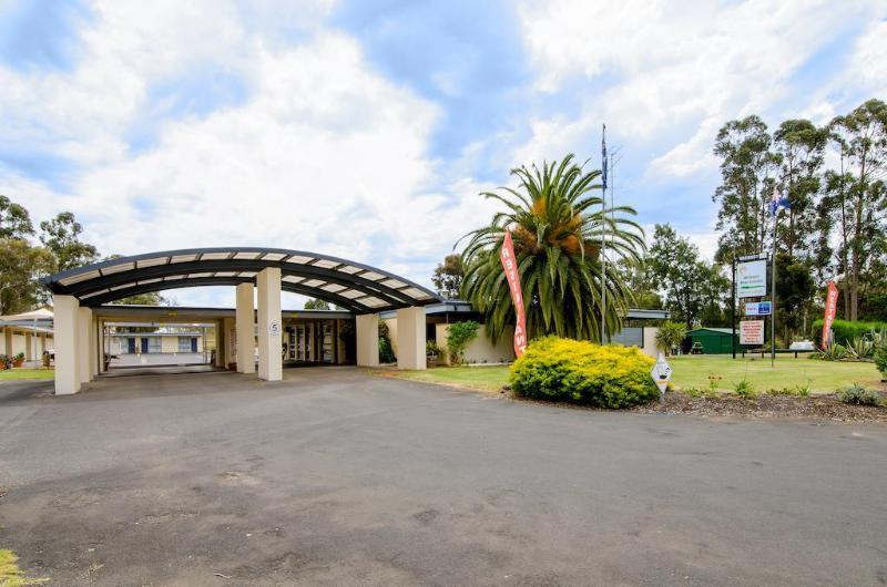 William Macintosh Motor Lodge Наракоорт Экстерьер фото