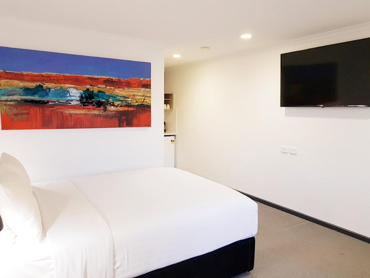 William Macintosh Motor Lodge Наракоорт Экстерьер фото